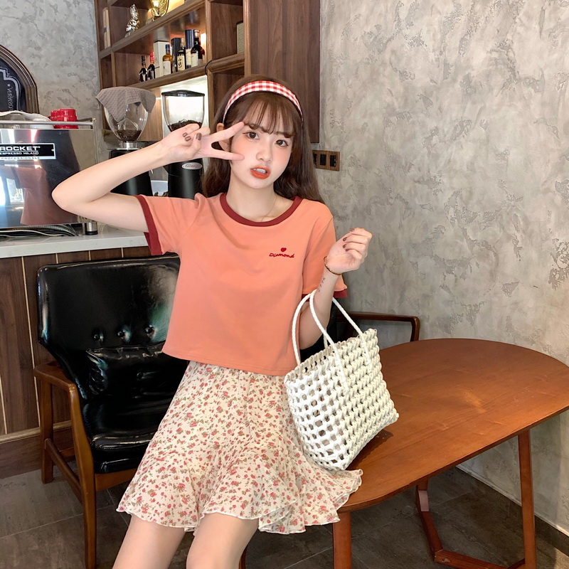 實拍 2021 夏季新款韓版短款小清新圓領百搭刺繡短袖學生T恤
