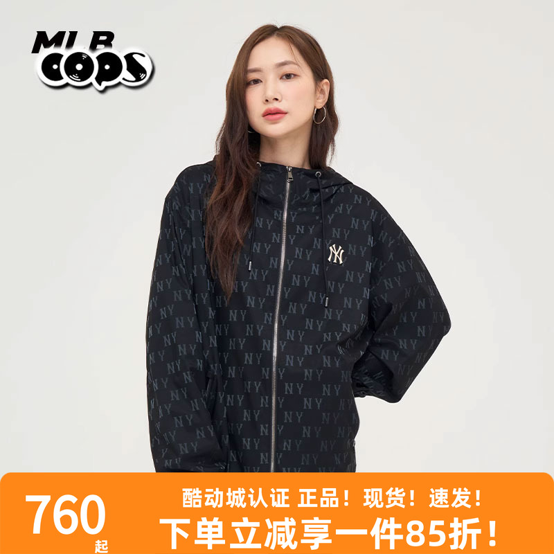 MLB情侣24冲锋衣外套男女NY复古老花连帽运动夹克3AWJM0444/WJM04