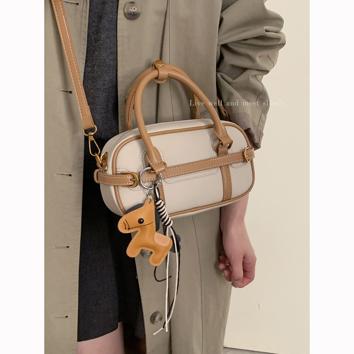 复古斜挎轻便小挎包女2026新款时尚手提包百搭单肩手机包,箱包皮具/热销女包/男包,小方包,淘宝优惠券,粉丝福利购,淘宝优惠卷