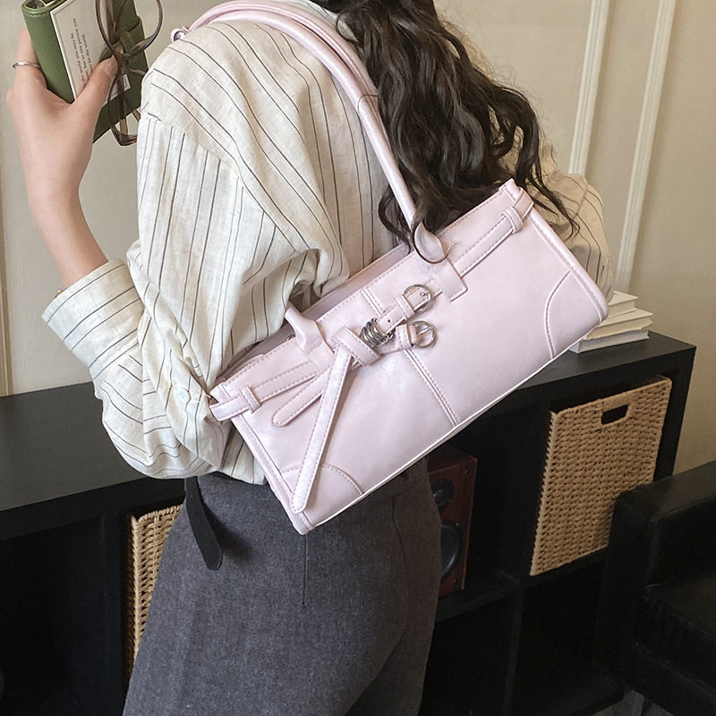 韩版质感手提公文包2026春季新款时尚百搭通勤腋下包女士包