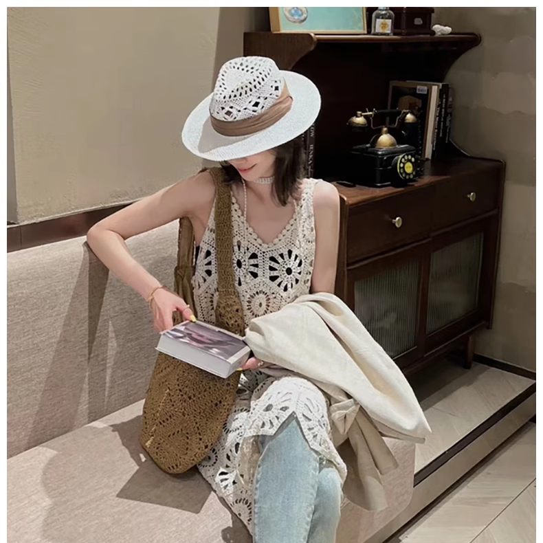 手工编织镂空巴拿马草帽女夏天英伦爵士礼帽白色时尚度假遮阳帽子