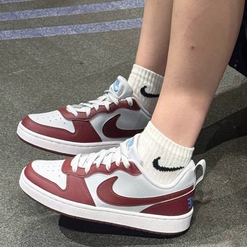 耐克女子经典休闲板鞋