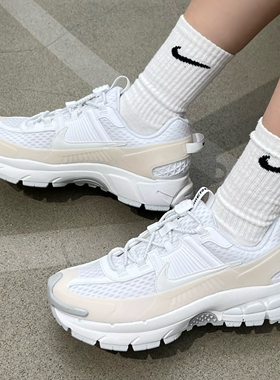 NIKE ZOOM VOMERO ROAM 百搭低帮运动休闲跑步鞋 HJ4646-100-001