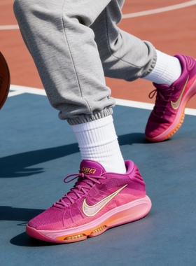 NIKE G.T.HUSTLE 3 减震回弹中帮实战篮球鞋 FV5952-600 -601-100