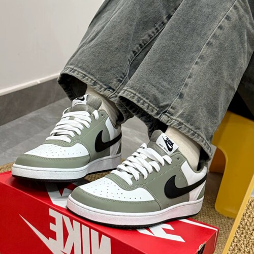 Nike耐克Court Vision Low 简约舒适防滑耐磨低帮板鞋 IM0459-104