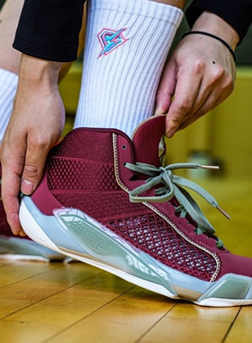 Nike耐克 Air Jordan 38 AJ38白黑实战缓震抗扭篮球鞋 FN7482-100