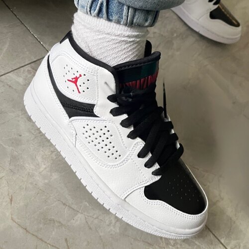 Jordan Access 耐克AJ1中帮板鞋 百搭舒适 大童篮球鞋 AV7941-101