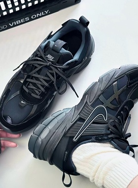 NIKE V2K RUN GTX 女士户外防滑防水耐磨跑步鞋 FZ2622-001-004