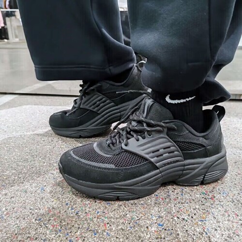 耐克JordantrunnerGS低帮休闲鞋