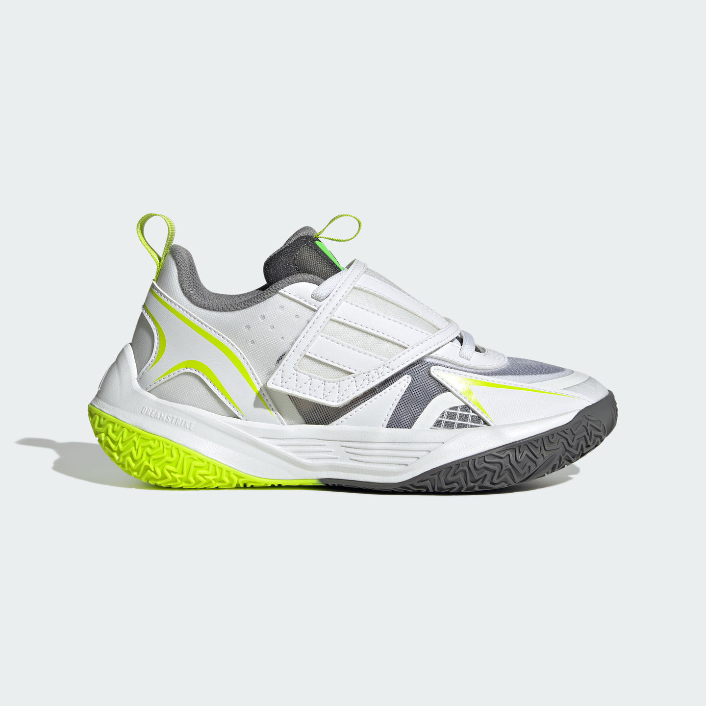 Adidas儿童缓震回弹防滑团队款实战篮球鞋 JP6211