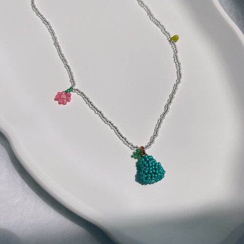 HUYA手作牛油果串珠项链女