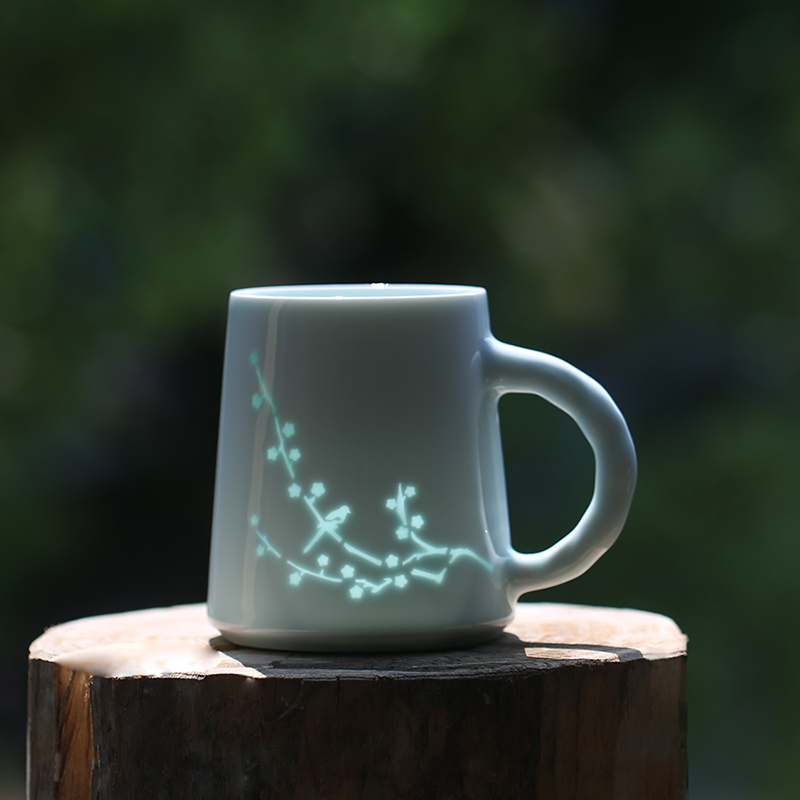 玲珑瓷简约随手礼梅花图案马克杯