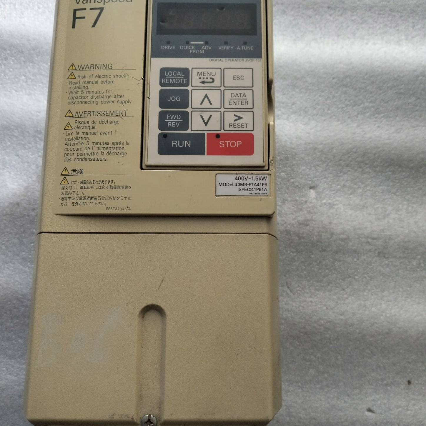 安川变频器    CIMR-G7A41P5议价 维修!!!