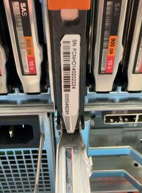 EMC 005049295 900GB 10K 2.5寸SA议价 维修！！！