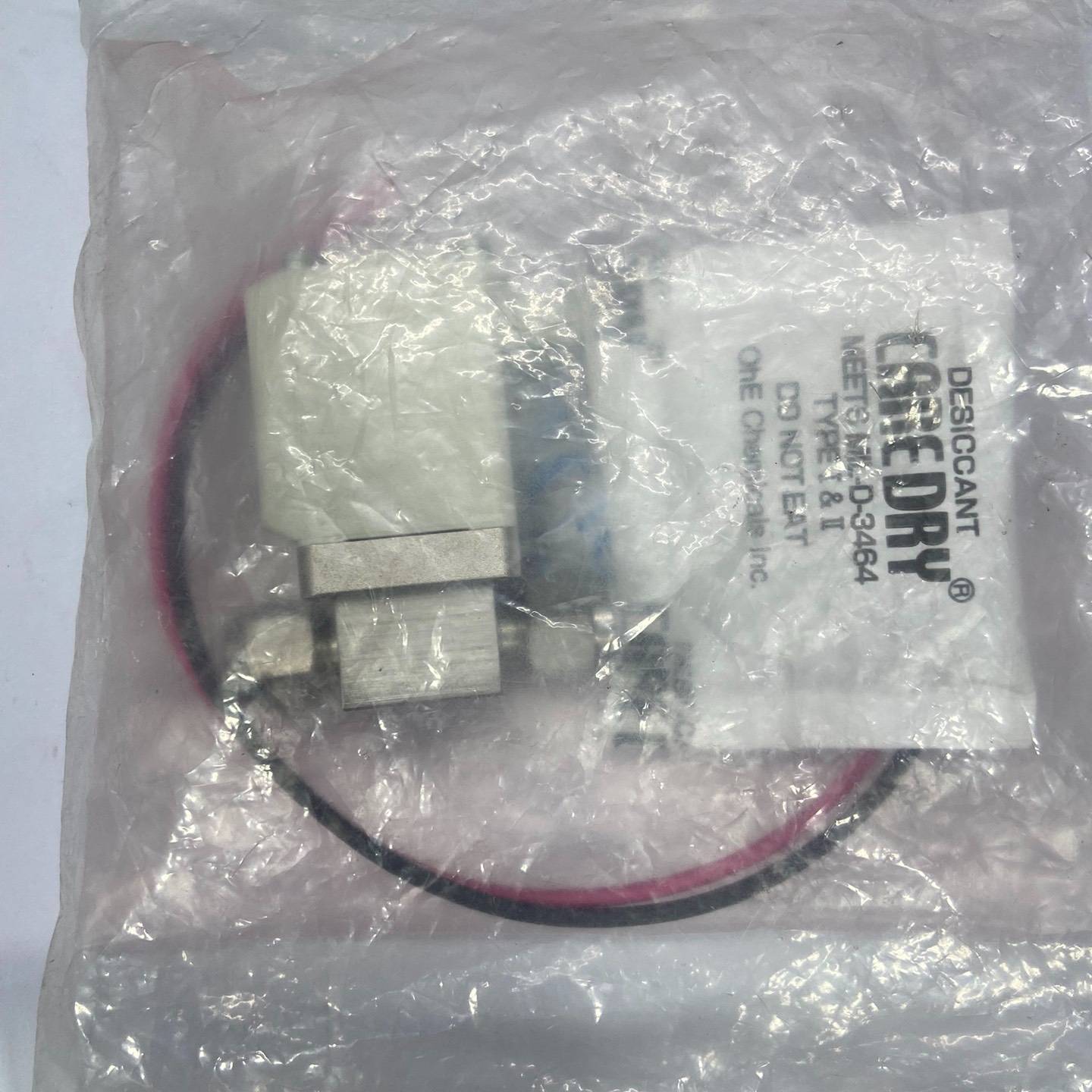 SMC电磁阀 XSA1-22S-5G2 超高真空议价 维修！！！