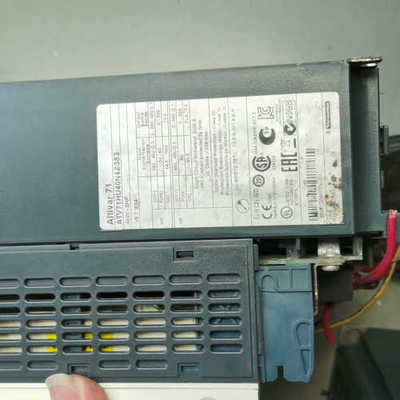 ATV71HU40N4Z383包好 成色漂亮议价也可维修