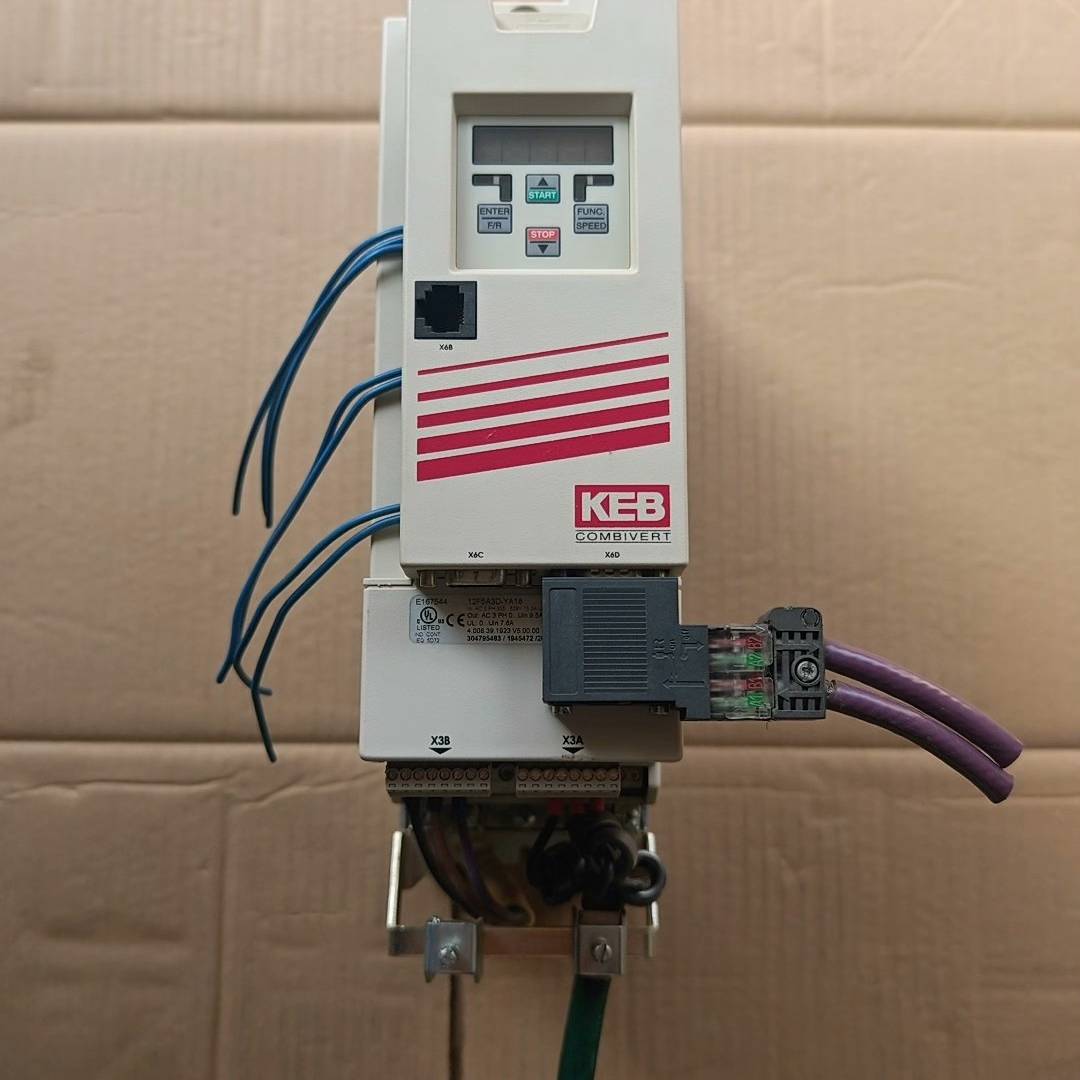 豪迈科比F5变频器12F5A3D-YA18议价 维修！！！