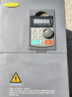 伟创VL5000变频器15KW议价也可维修