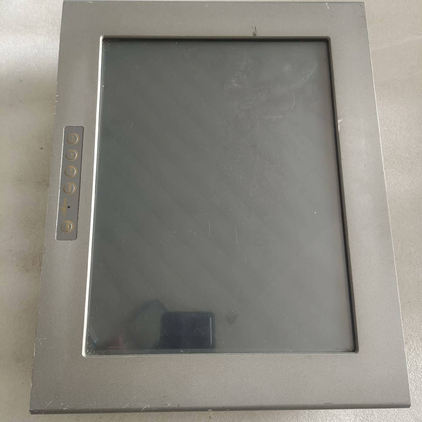 工业显示器 型号 NPM-8121GTR 12.议价 维修！！！