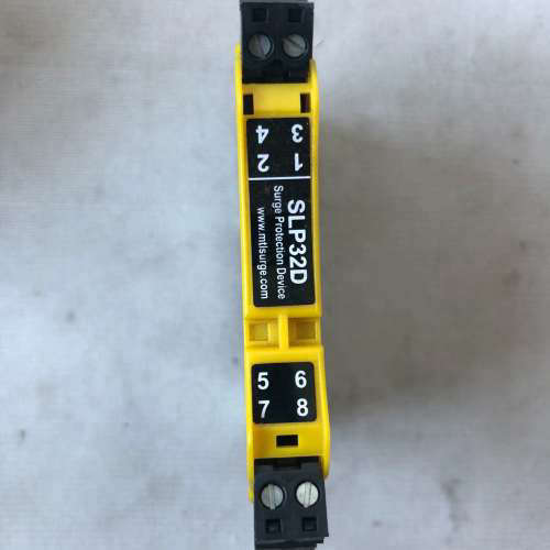 SLP32D信号浪涌保护器，原包装。有需要的联系议价议价也可维修