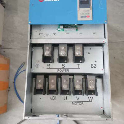 众辰Z2400T-132GY-HD变频器，三相380V，13议价也可维修