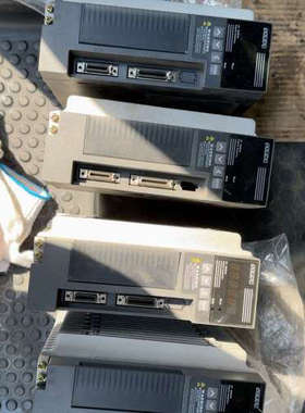 米格交流伺服控制器MG-1000C30LWW驱动器4台，新的议价也可维修