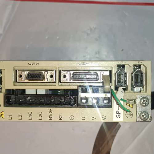 安川伺服器SGDS-01A12A  100w实物图,功能议价也可维修