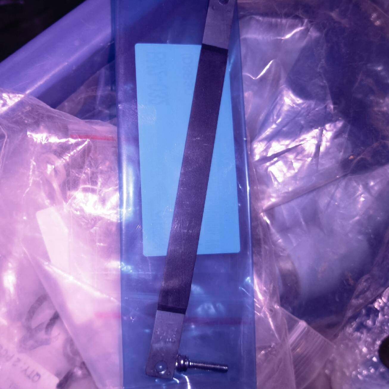 BM2-032 磁性开关CS1-F扎带CS1-M议价 维修！！！