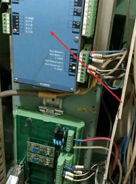 HYUNDAl ACONIS 2000E机舱报警采集议价 维修！！！