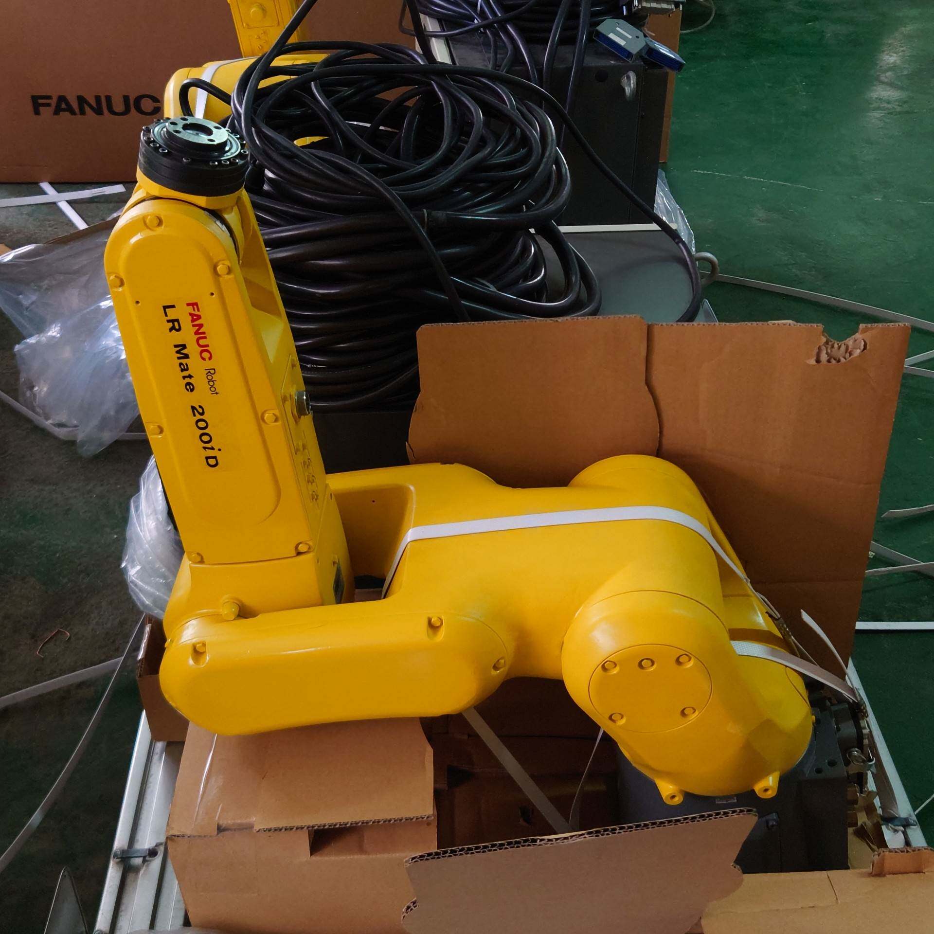 发那科LR Mate 200iD机器人，工议价 维修！！！