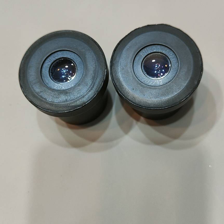 尼康显微镜20倍目镜一对，成议价 维修！！！