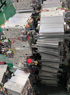 伦滋变频器E82EV251-2C议价 维修！！！