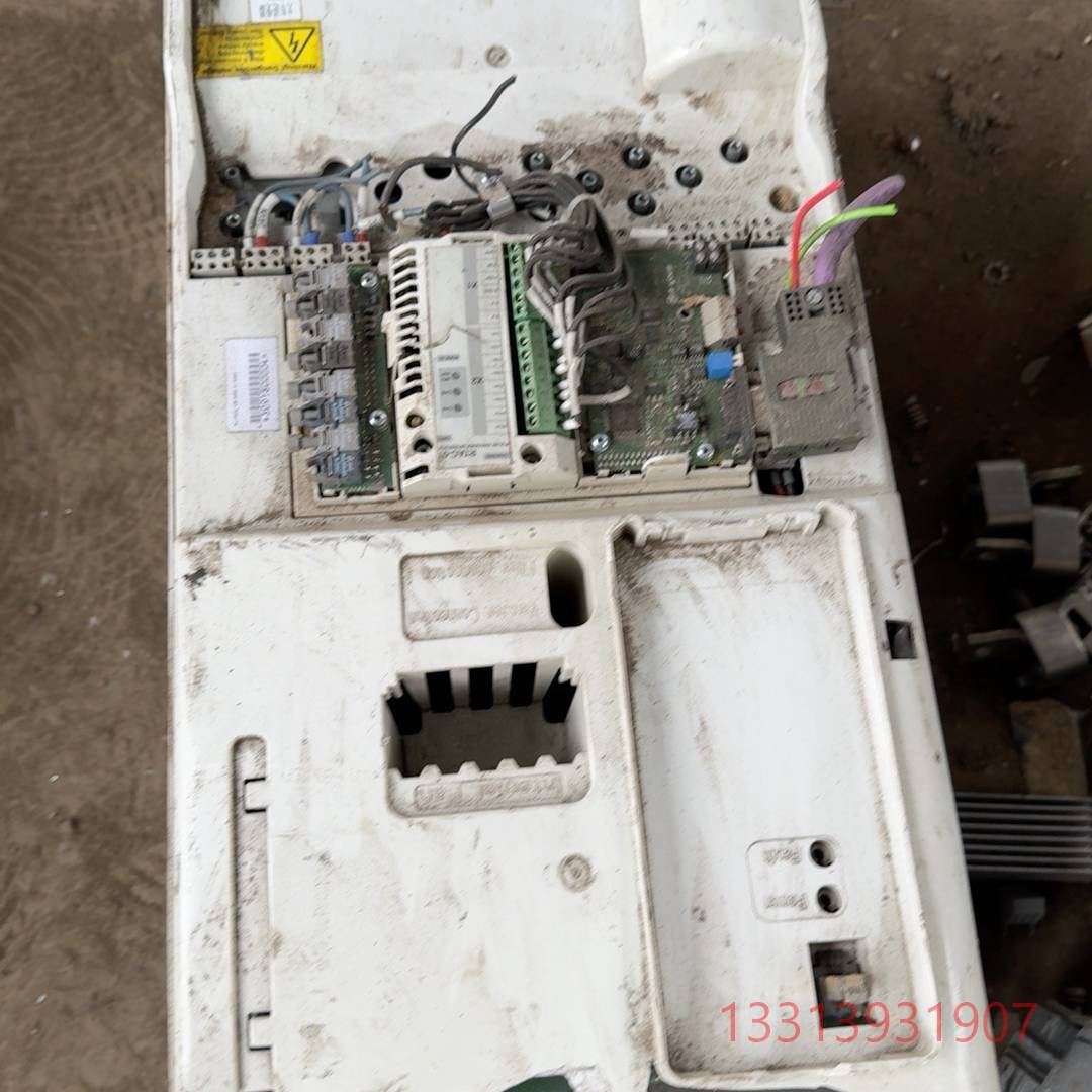 ACS800-104-0050-3+N667++Abb变频器议价，也可维修