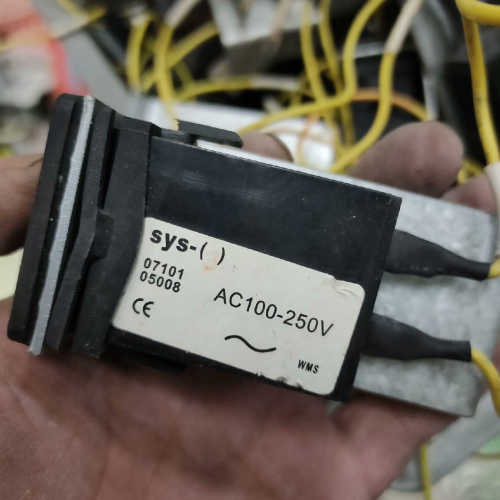 SYS-3有50个，95新，10元一个。议价也可维修