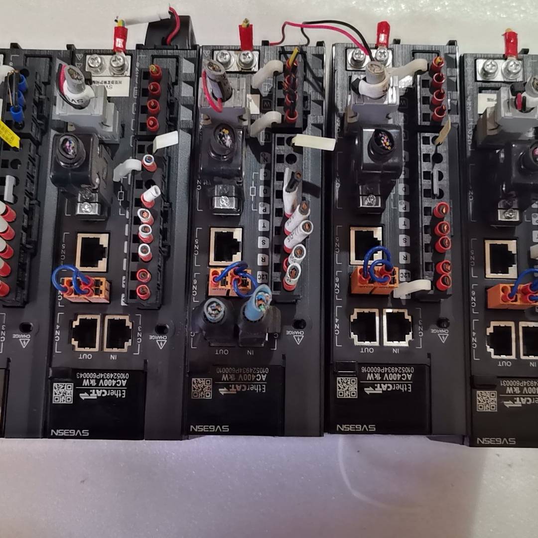 SV635NT3R5I-XD,驱动器1kw,AC380议价 维修!!!