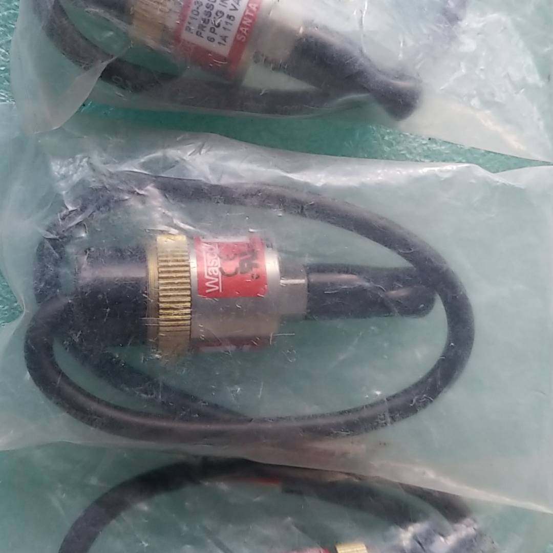 WASCO P110-51W3A/2556 压力开关议价 维修！！！