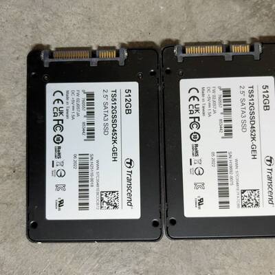 2.5寸SATAIII 创见SSD542 512G，议价 维修！！！