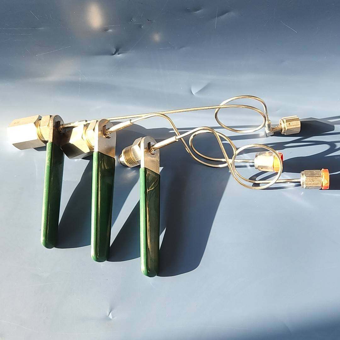 CGA580转1/4” FVCR 转接头议价 维修！！！