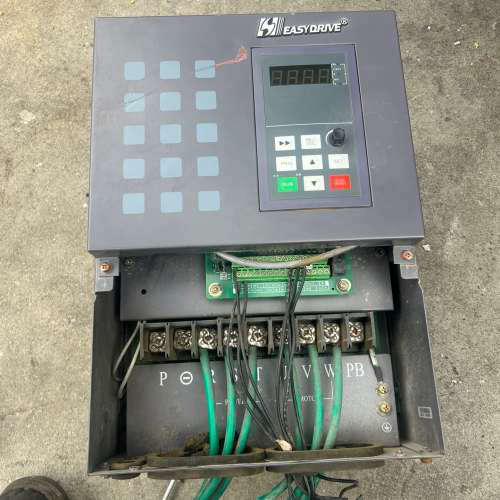 易驱变频器，CV3100-4T0185M/4T0220FP议价也可维修
