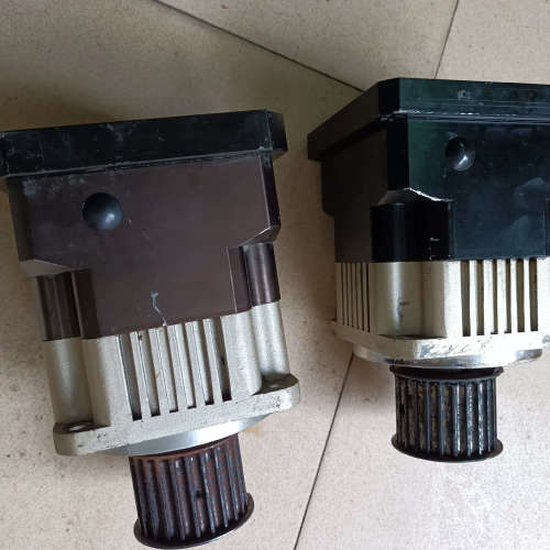 TRS115-005-P2 行星减速机,两台,成色实议价也可维修