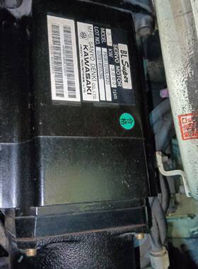 川崎机器人伺服电机   P60B1320议价 维修！！！