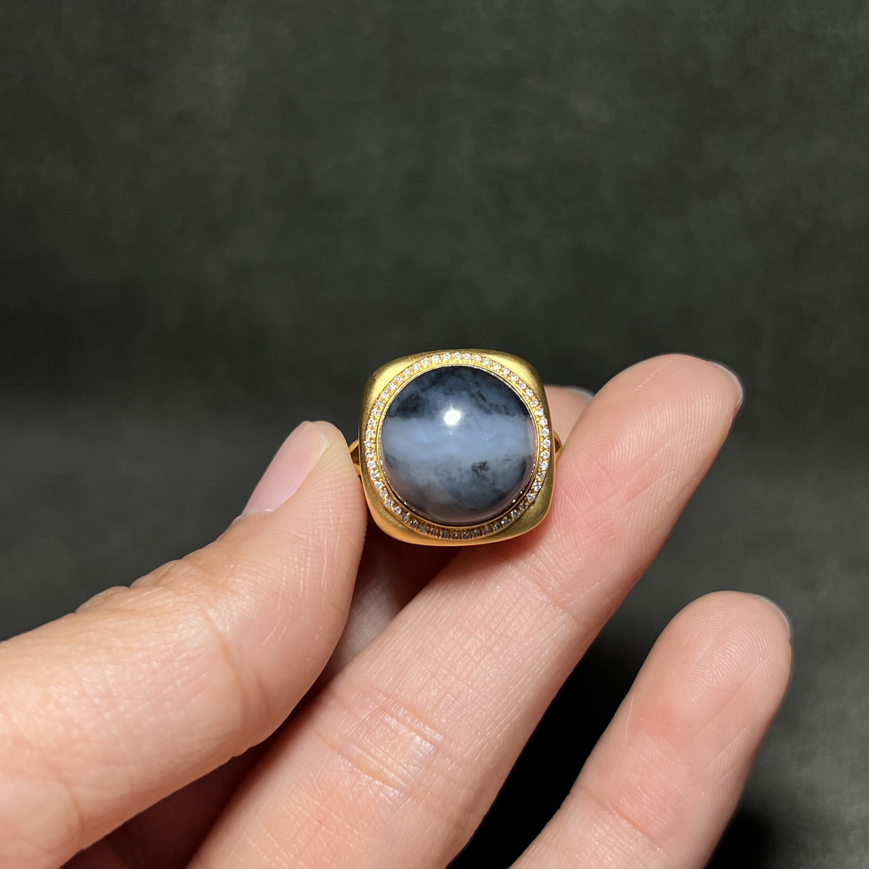 青花籽料一线白戒指18k金镶嵌真钻苏工精品男女款指环玉戒17mm