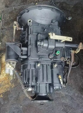 法士特小十档快箱 10JS90A变速箱