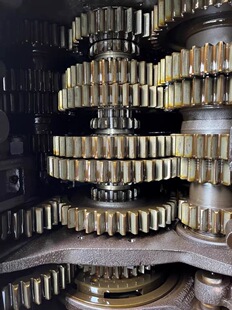 法士特10档变速箱 10JSD140慢箱 10JSD140B快箱