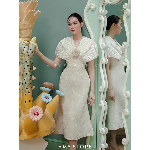 越南小众设计师夏季气质显瘦V领收腰鱼尾连衣裙GSEN5227