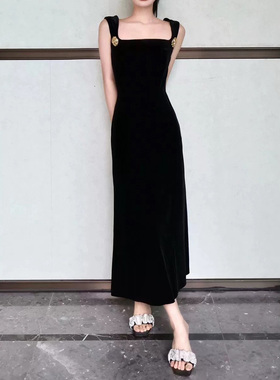 法式复古丝绒吊带连衣裙高级感气质修身显瘦长裙GXJ68075