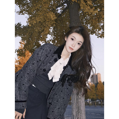 拉拉家2025冬季新款法式蝴蝶结烫钻波点翻领毛呢女外套GFC256892