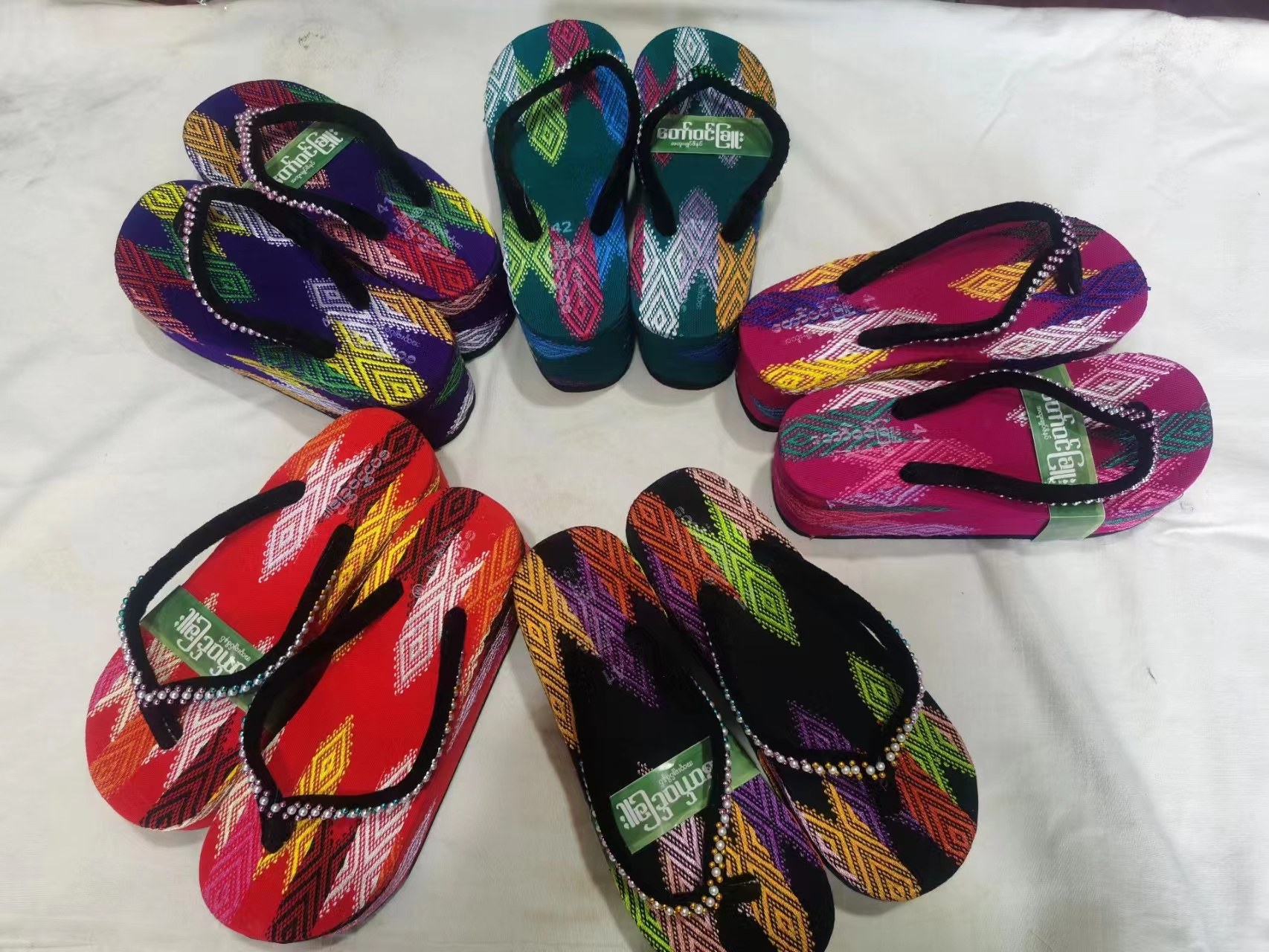 新款缅甸景颇特色民族风拖鞋