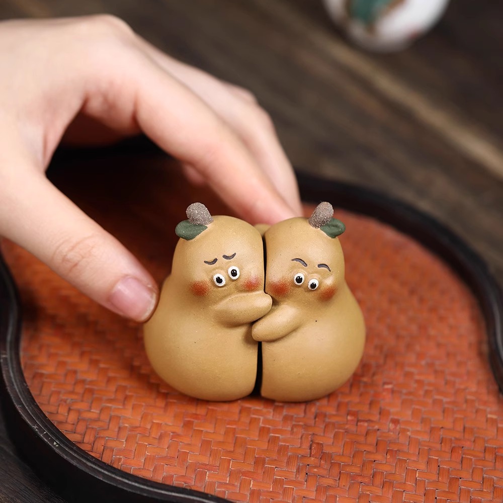 宜兴紫砂段泥茶宠摆件可养可玩茶桌趣味不离不弃摆件创意送礼