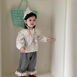 儿童春款衣服2026新品韩版童装女童花边翻领衬衣格子长裤宝宝套装